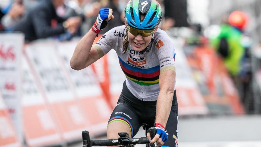 Primoz Roglic y Anna Van der Breggen, los números uno del ciclismo mundial en 2020