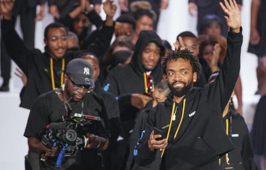 Gabriela Hearst y Kerby Jean-Raymond ganan premios de moda