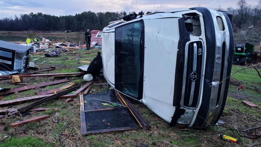 Al menos siete muertos por tormentas en sureste de Estados Unidos 