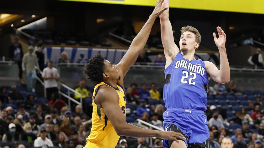 Anthony brilla con 33 puntos y el Magic vence al Jazz