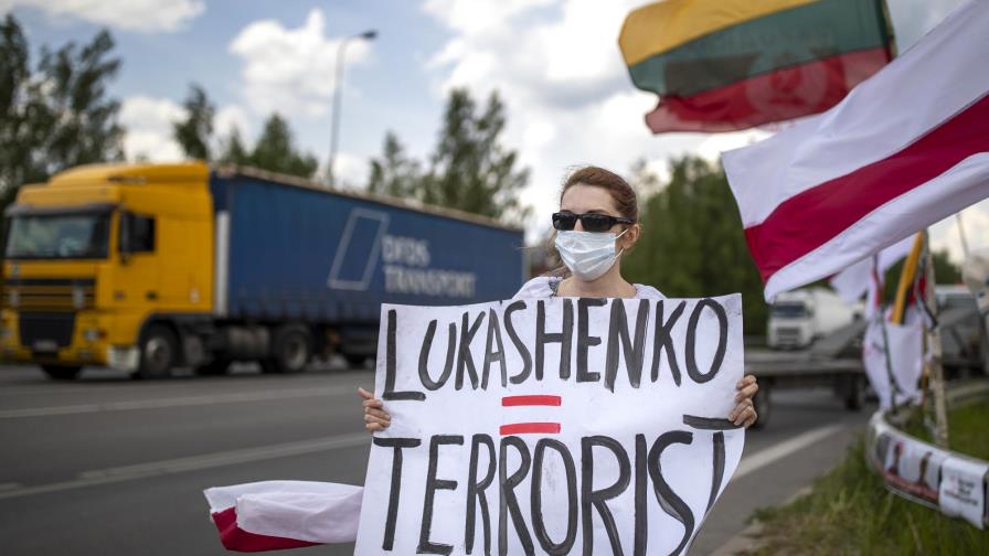 Bielorrusia aprueba duras penas contra manifestantes Bielorrusia aprueba duras penas contra manifestantes
