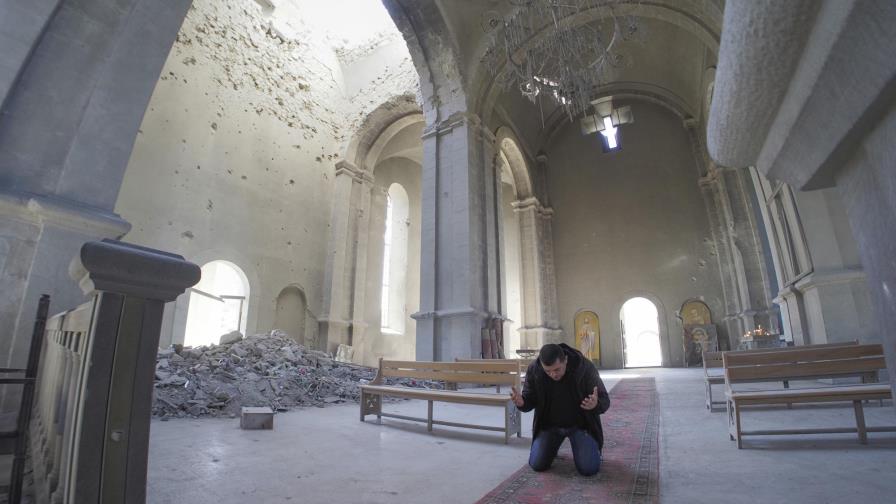 Armenia y Azerbaiyán se acusan mutuamente de violar tregua