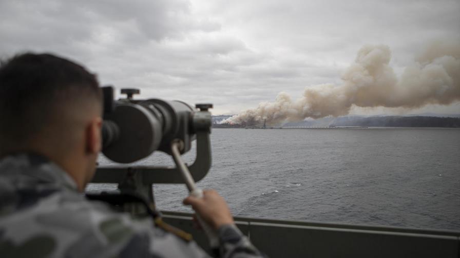 Australia: Clima fresco da alivio a bomberos ante incendios