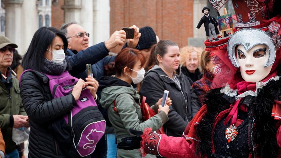 El coronavirus se expande y la OMS aconseja prepararse para una pandemia