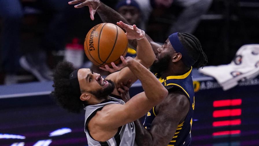White encamina a los Spurs a victoria sobre Pacers 109-94
