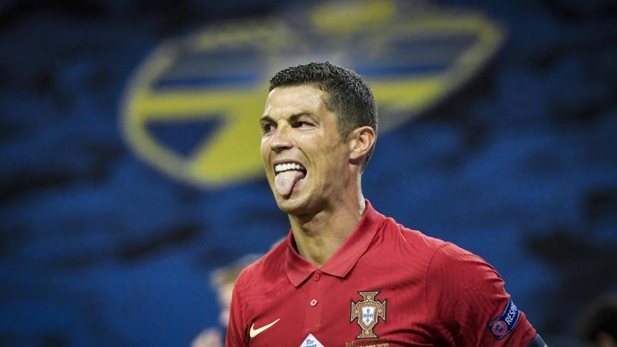 Cristiano Ronaldo alcanza los 100 goles con Portugal