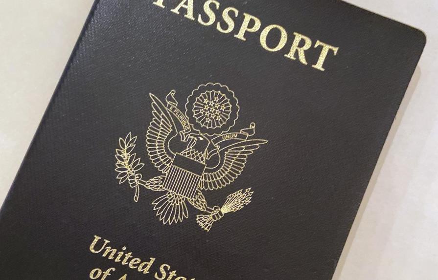 Gobierno de EEUU reporta retraso de 3 meses en pasaportes