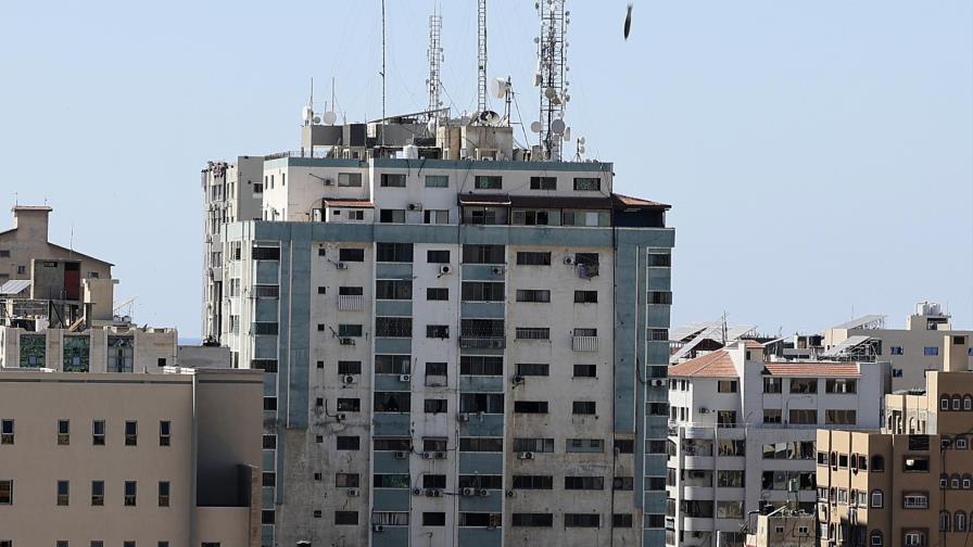 Israel destruye edificio que albergaba sede en Gaza de la AP Israel destruye edificio que albergaba sede en Gaza de la AP