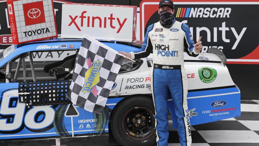 Briscoe gana carrera en Xfinity Series tras semana triste