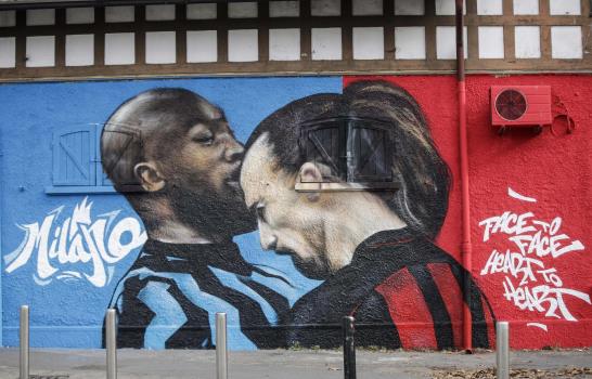 Ibrahimovic y Lukaku vuelven a verse en el derbi milanés