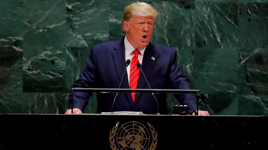 Trump arremete contra fronteras abiertas y pide acabar con inmigración ilegal