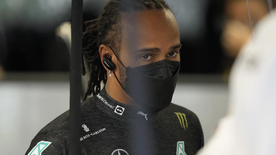 Descalifican a Hamilton y multan a Verstappen en Brasil Descalifican a Hamilton y multan a Verstappen en Brasil