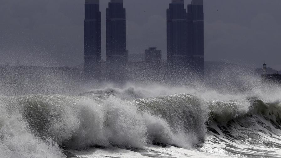 Tifón causa daños e inundaciones en la península coreana