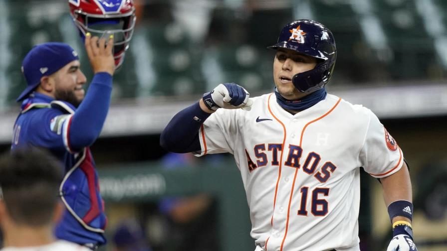 Díaz conecta jonrón de 3 carreras; Astros vencen a Rangers