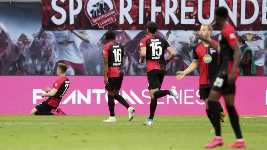 Leipzig desaprovecha y empata con el Hertha Berlín Leipzig desaprovecha y empata con el Hertha Berlín