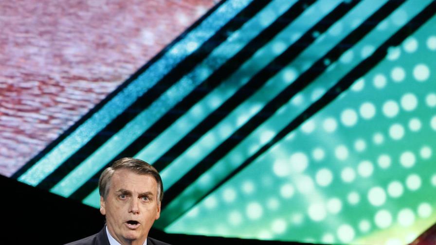 El presidente Bolsonaro fustiga a la prensa brasileña