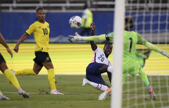 CONCACAF: México en crisis y Canadá sorprende