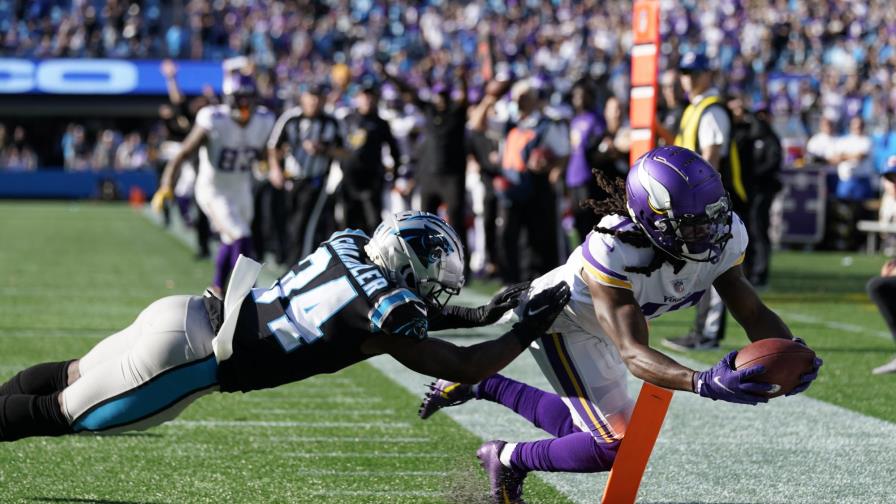 Vikings vencen a Panthers con pase de TD en tiempo extra Vikings vencen a Panthers con pase de TD en tiempo extra