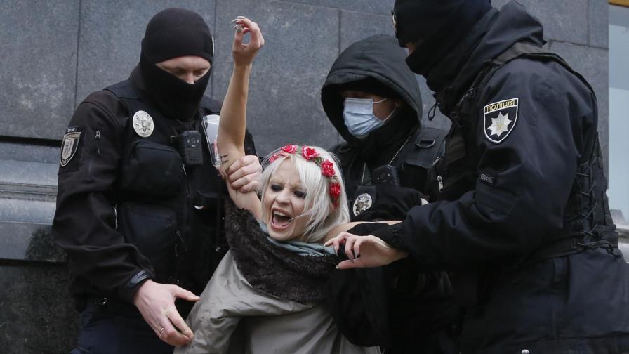Exigen en el mundo acabar con violencia contra las mujeres