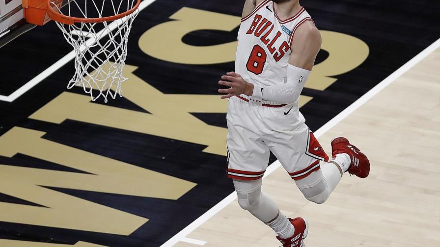 Hawks vencen a Bulls, pese a 50 puntos de LaVine