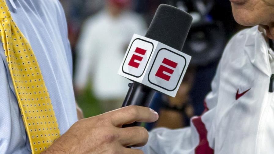 ESPN eliminará 500 empleos, incluyendo 300 despidos