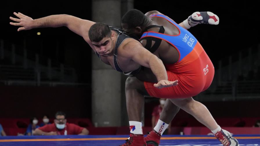 Cubano Mijaín López pasa a final de lucha y va por 4to oro