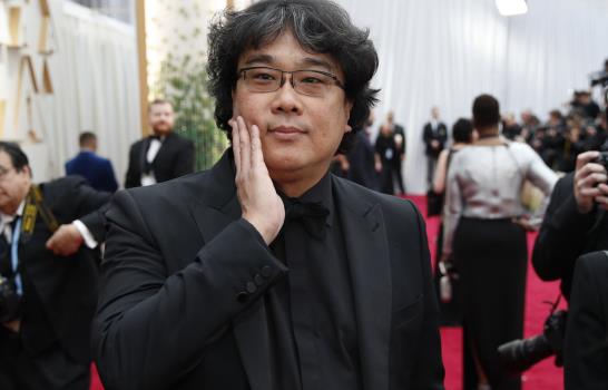 “Parasite” gana mejor película y hace historia en los Oscar