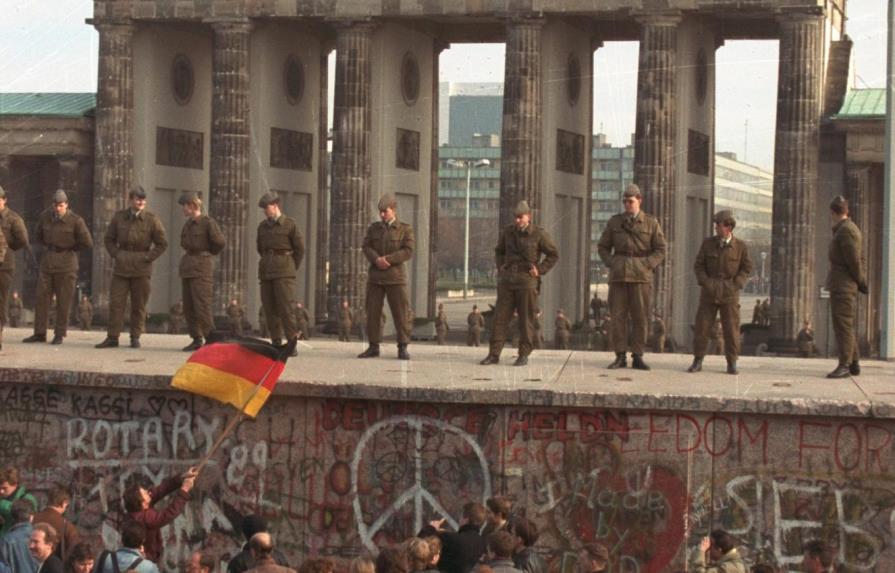 Caída de Muro de Berlín, aún hoy trago amargo para los rusos