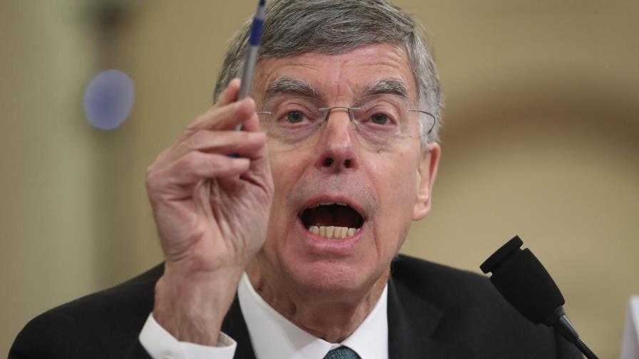 Audiencia de juicio político llega a redes antes de empezar