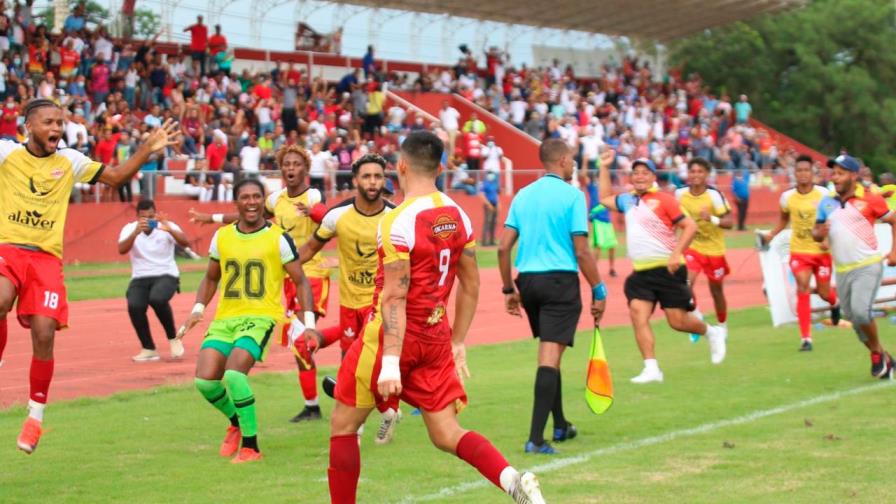 La Vega y Cibao FC van a la final de LDF