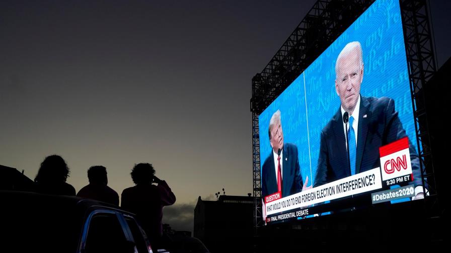 Último debate EEUU: breve atisbo de normalidad en la campaña electoral