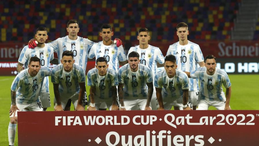 Álvarez reemplaza a Alario en plantilla de Argentina