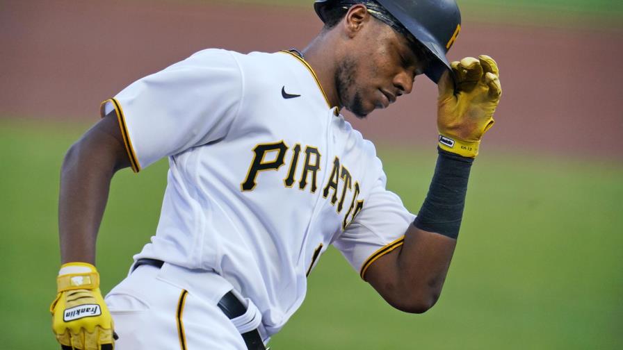 Con jonrón de Hayes, Piratas aplastan 9-2 a Marlins