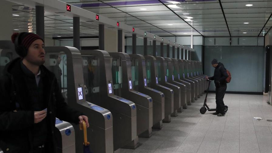 Francia inicia otra semana con huelgas de transporte