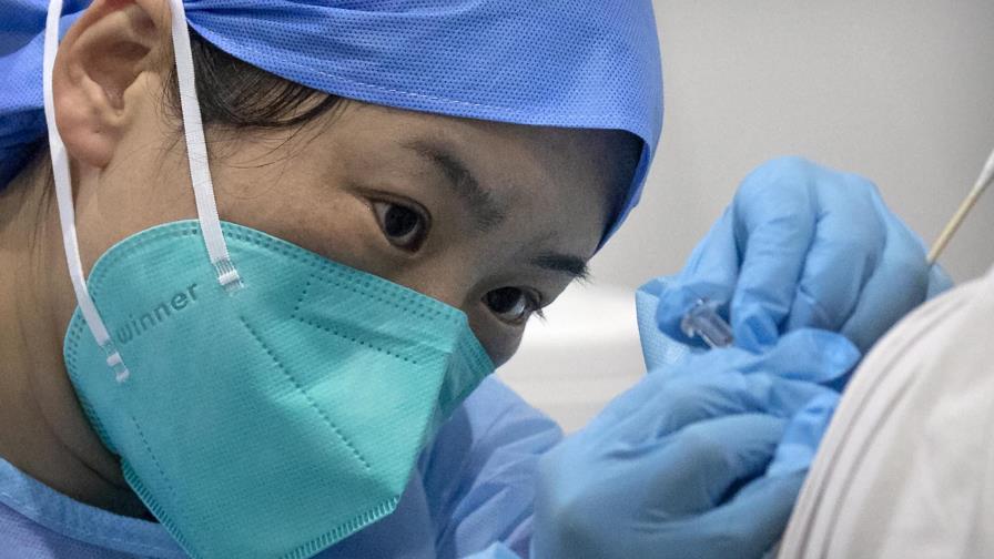 China aprueba una cuarta vacuna contra el COVID-19