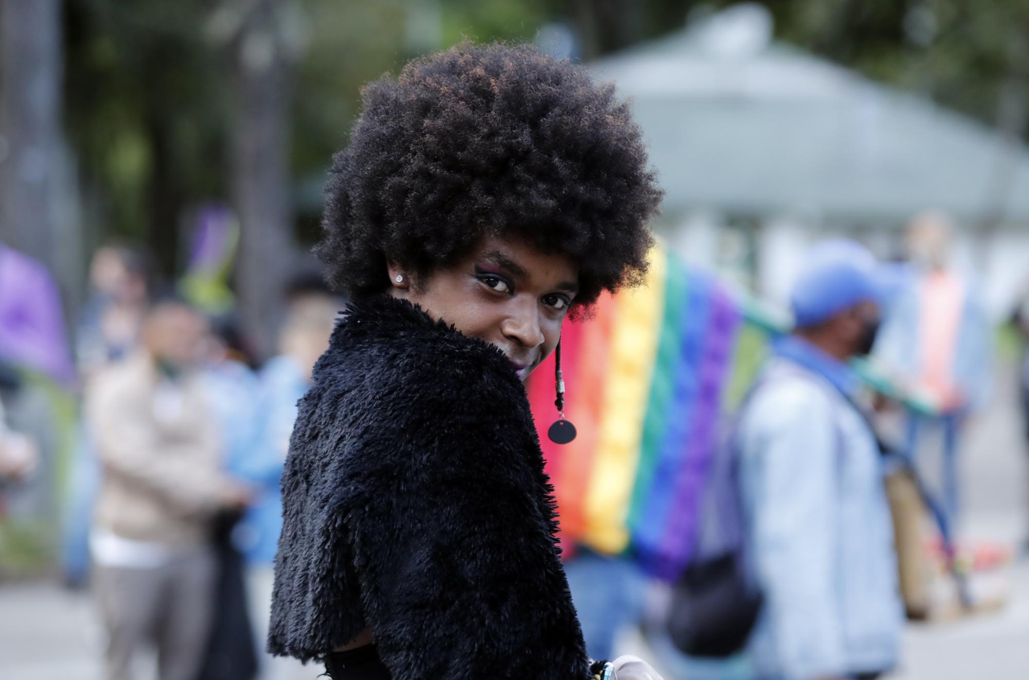 La comunidad trans de Bogotá protestó por los atropellos y trato discriminatoria que reciben en la ciudad (EFE/ Mauricio Dueñas Castañeda)