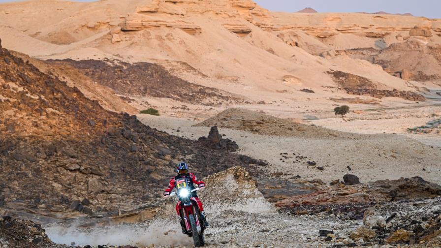 Joe Barreda gana 6ª etapa del Dakar, Benavides pierde el liderato