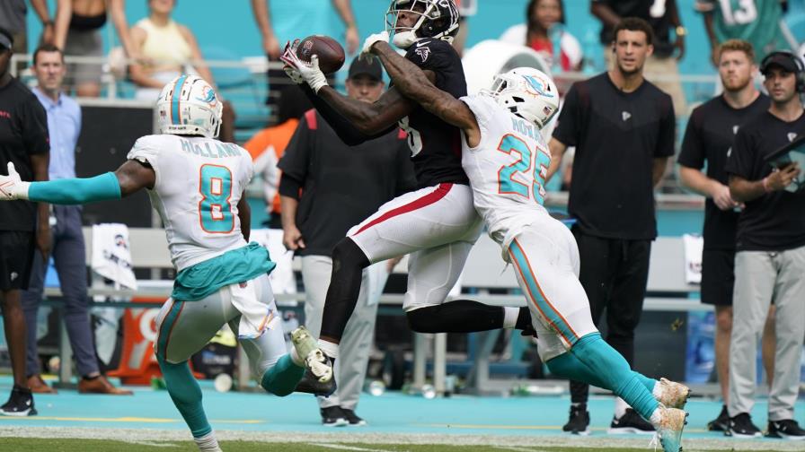 Falcons vencen a Miami con 336 yardas de Ryan