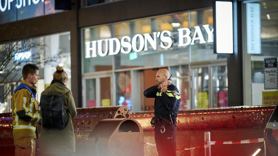 Lesionan a 3 personas con un cuchillo en La Haya