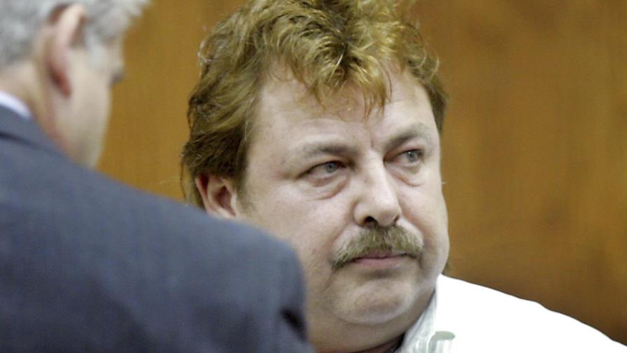 Cantante tejano condenado de violación lanza gira de regreso