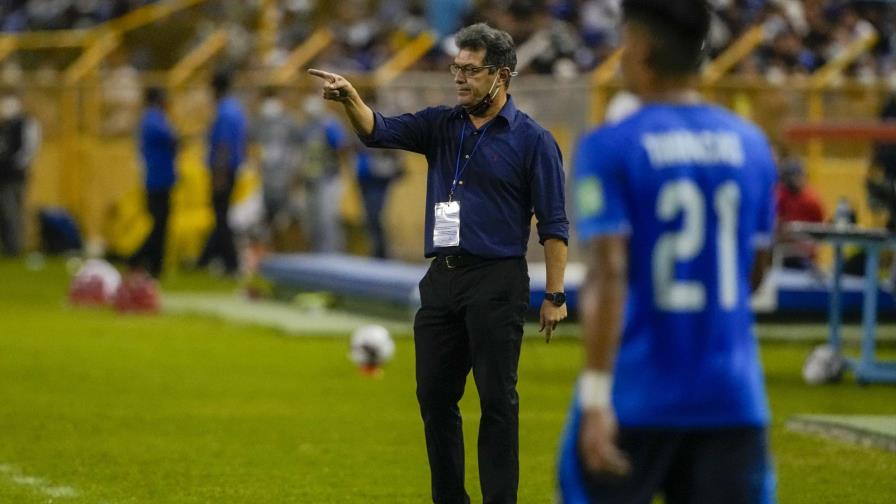El Salvador recibe a Honduras con la ilusión de ganar
