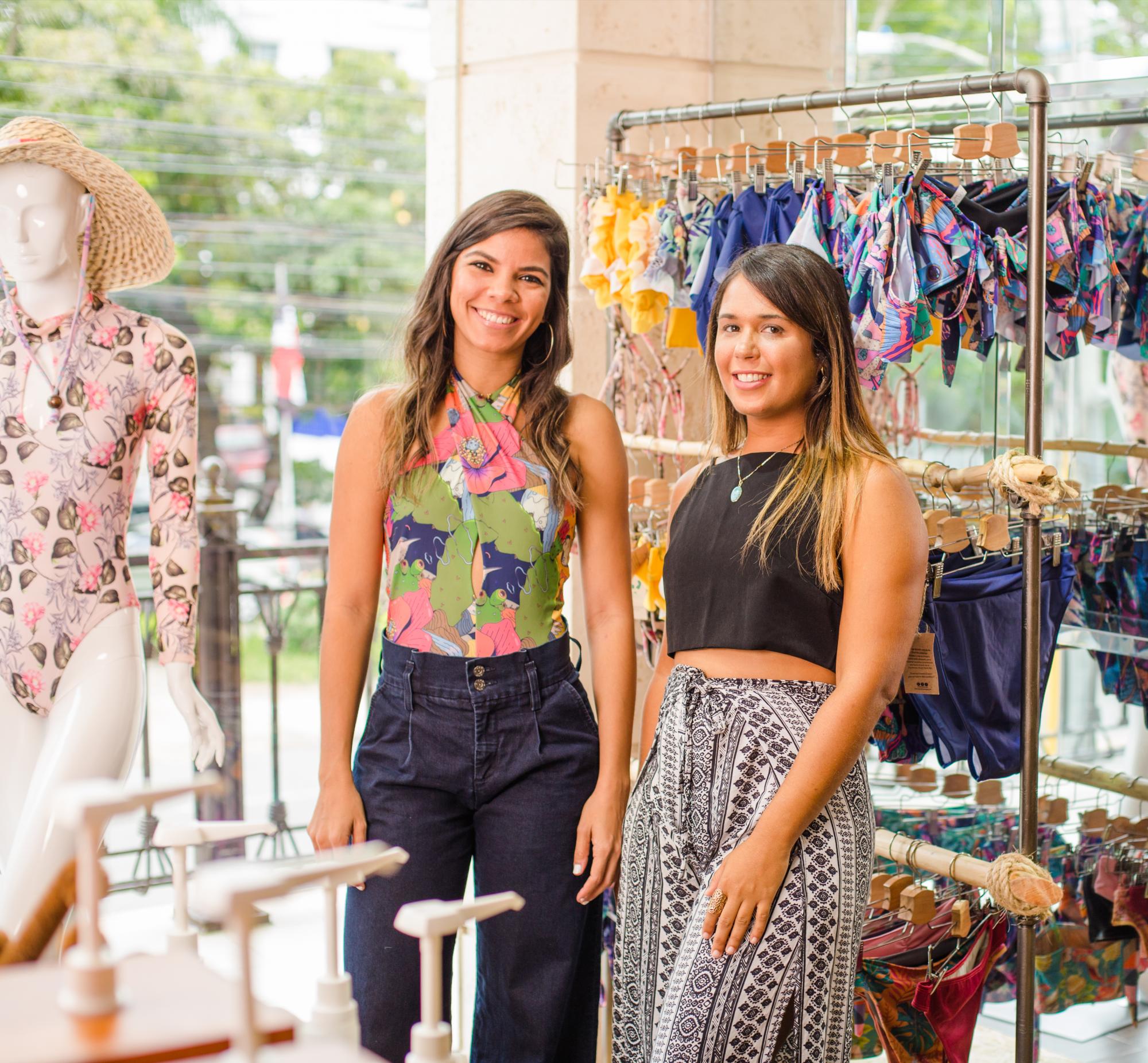 Las creadoras de CeroPlast: Shaina Alonzo y Raquel Díaz. (Jerameel Reyes)