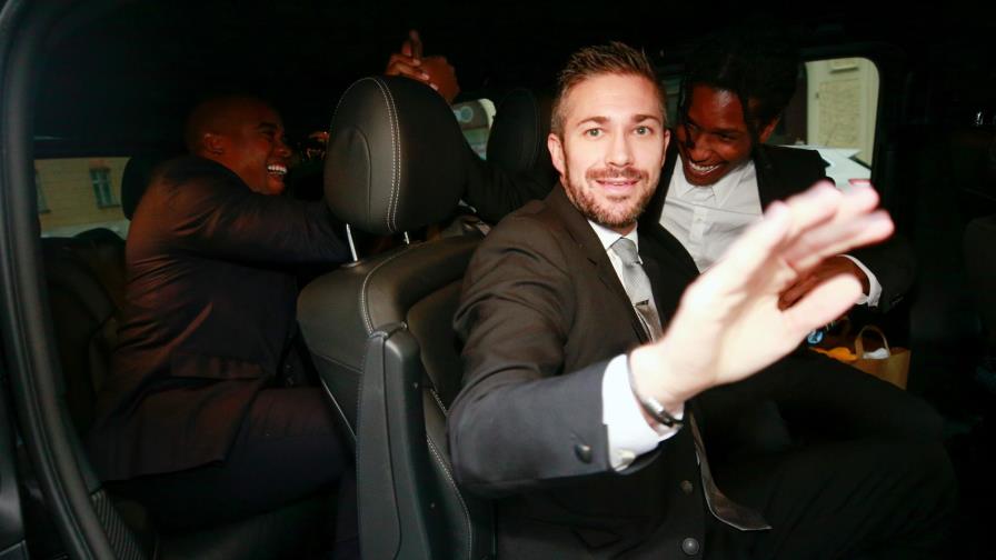 Liberado de cárcel sueca, rapero A$AP Rocky llega a EEUU Liberado de cárcel sueca, rapero A$AP Rocky llega a EEUU