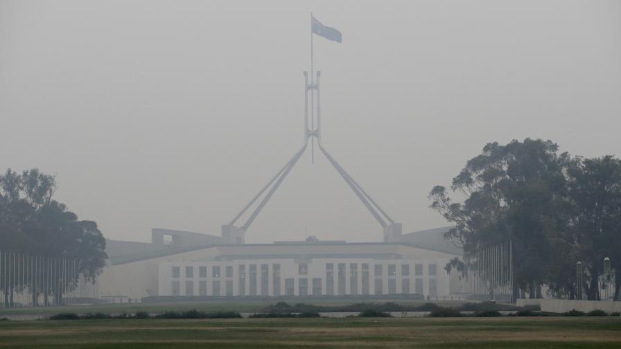 Incendios cerca de Canberra obligan a mudar torneo de tenis