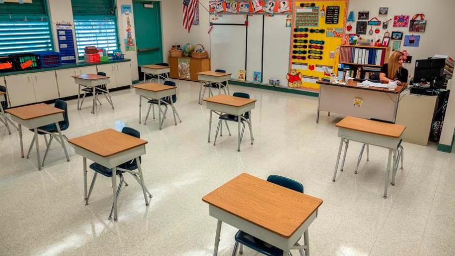 Miami-Dade decide dejar de usar la plataforma K12 para enseñanza en linea