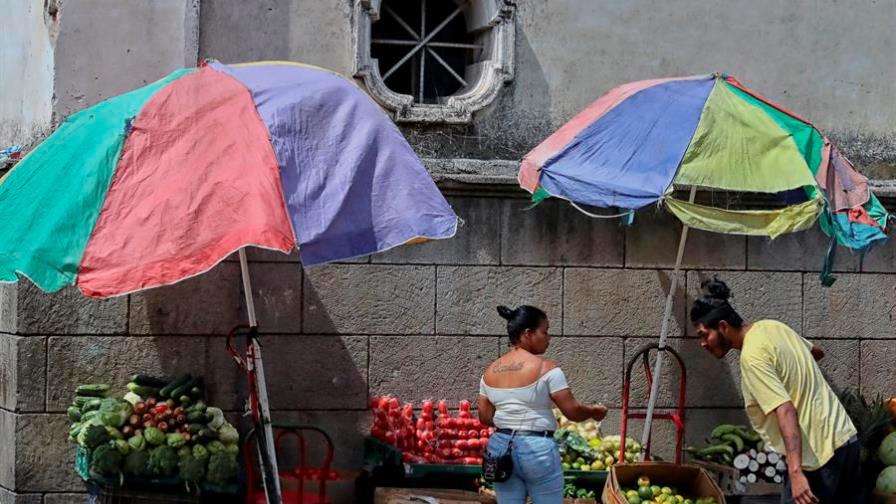 Cepal propone una canasta básica digital para enfrentar la pandemia