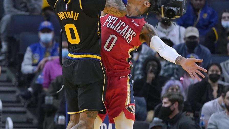 Warriors trituran 126-85 a Pelicans y llevan foja de 7-1