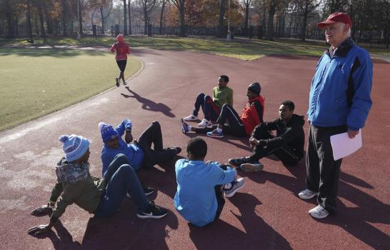 Extranjeros encuentran un hogar en club de corredores de NY