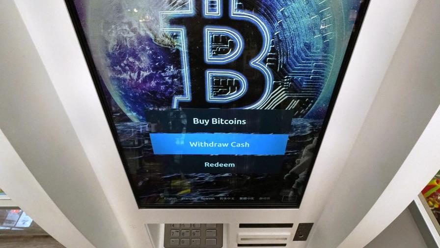 Bitcoin supera la marca de 50.000 dólares Bitcoin supera la marca de 50.000 dólares