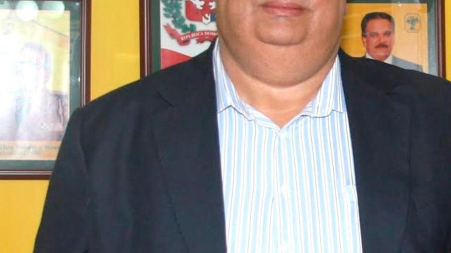 Exdirector de Bienes Nacionales se saca 99 millones pesos de la Loto Exdirector de Bienes Nacionales se saca 99 millones pesos de la Loto